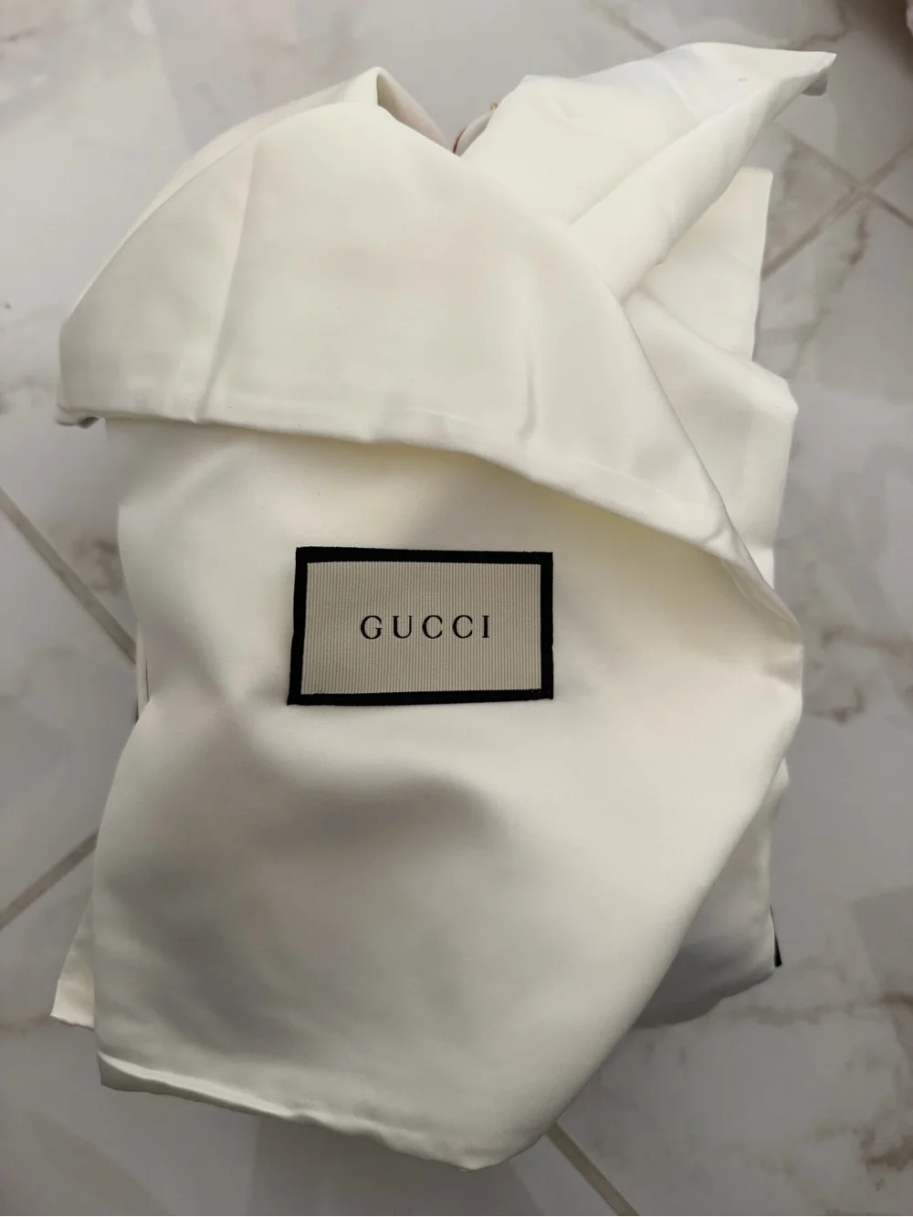 Gucci Ace Studded Pearl Sneakers - Picture 7 of 7